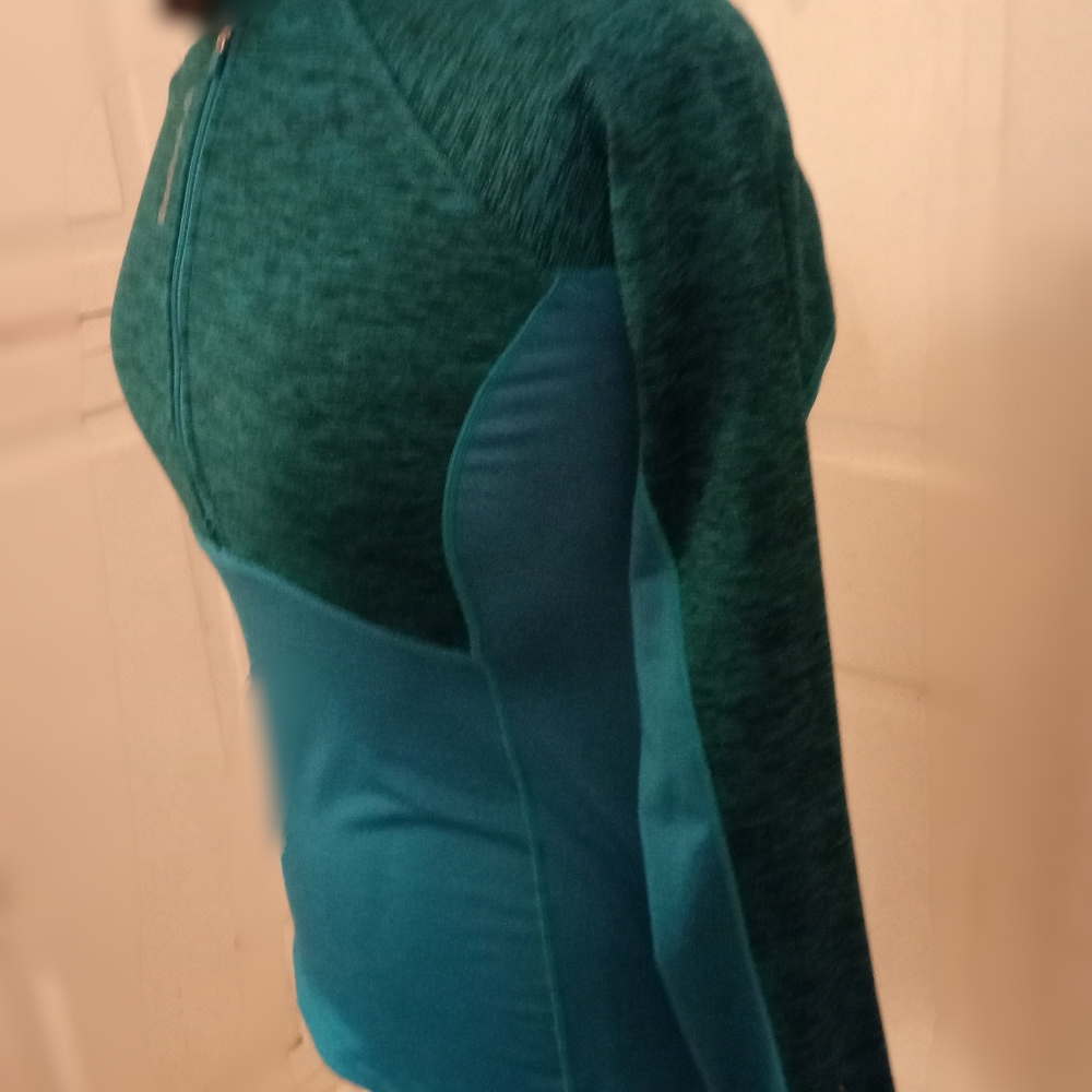 Top - Picture 5 of 5